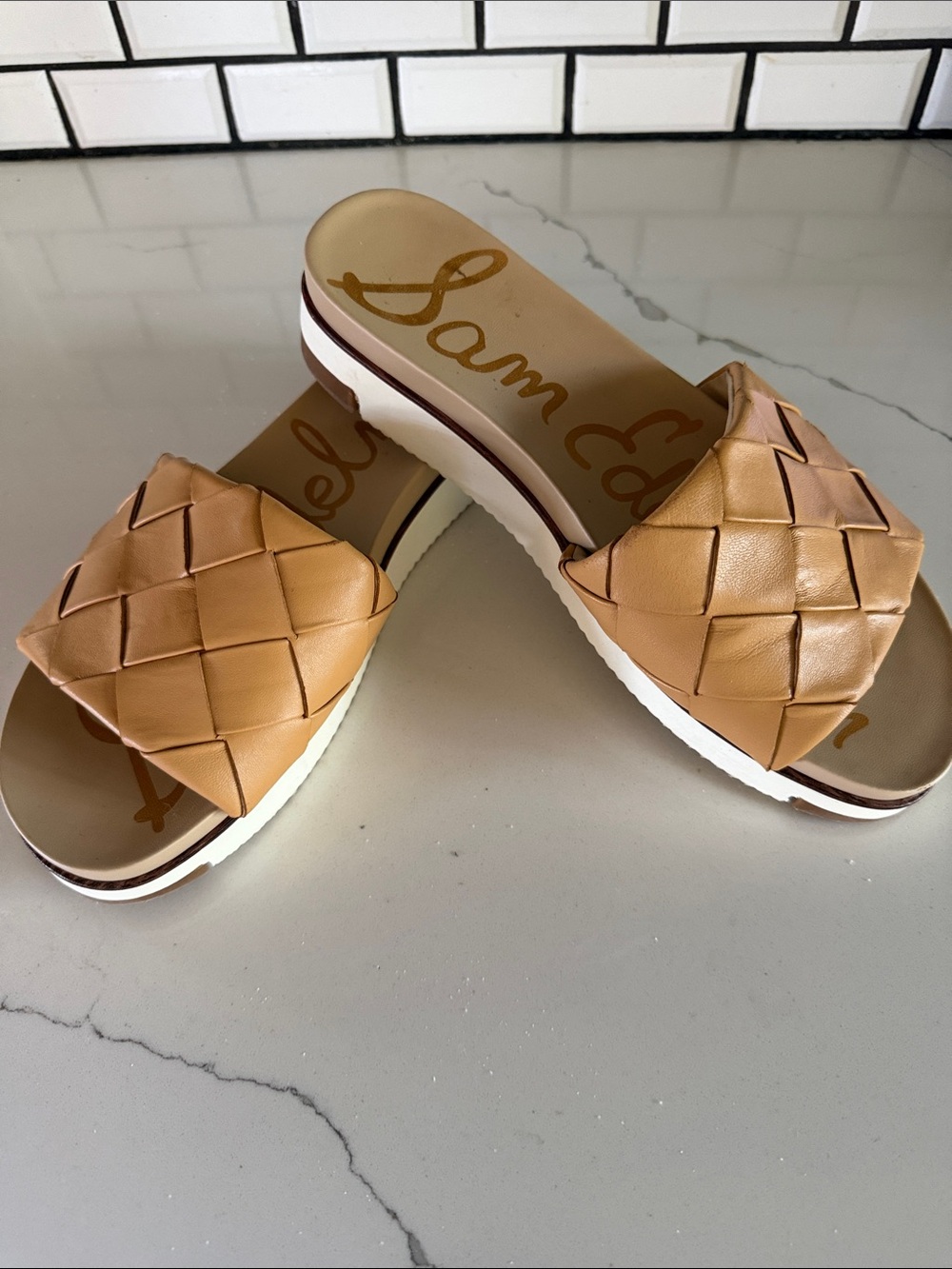 Sam Edelman Adaley Tan Woven Platform Slide Sandals with White Sole NEAR NEW Sz9